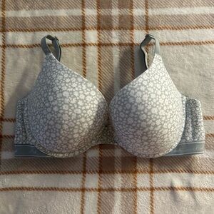 VS PINK Sage Green Floral Women's Push Up Bra